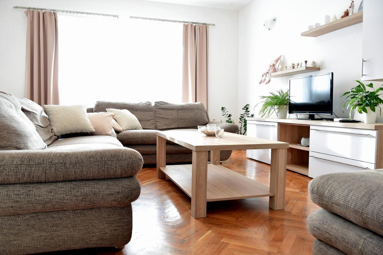 Palit Hills Superior Apartments Bagian luar foto