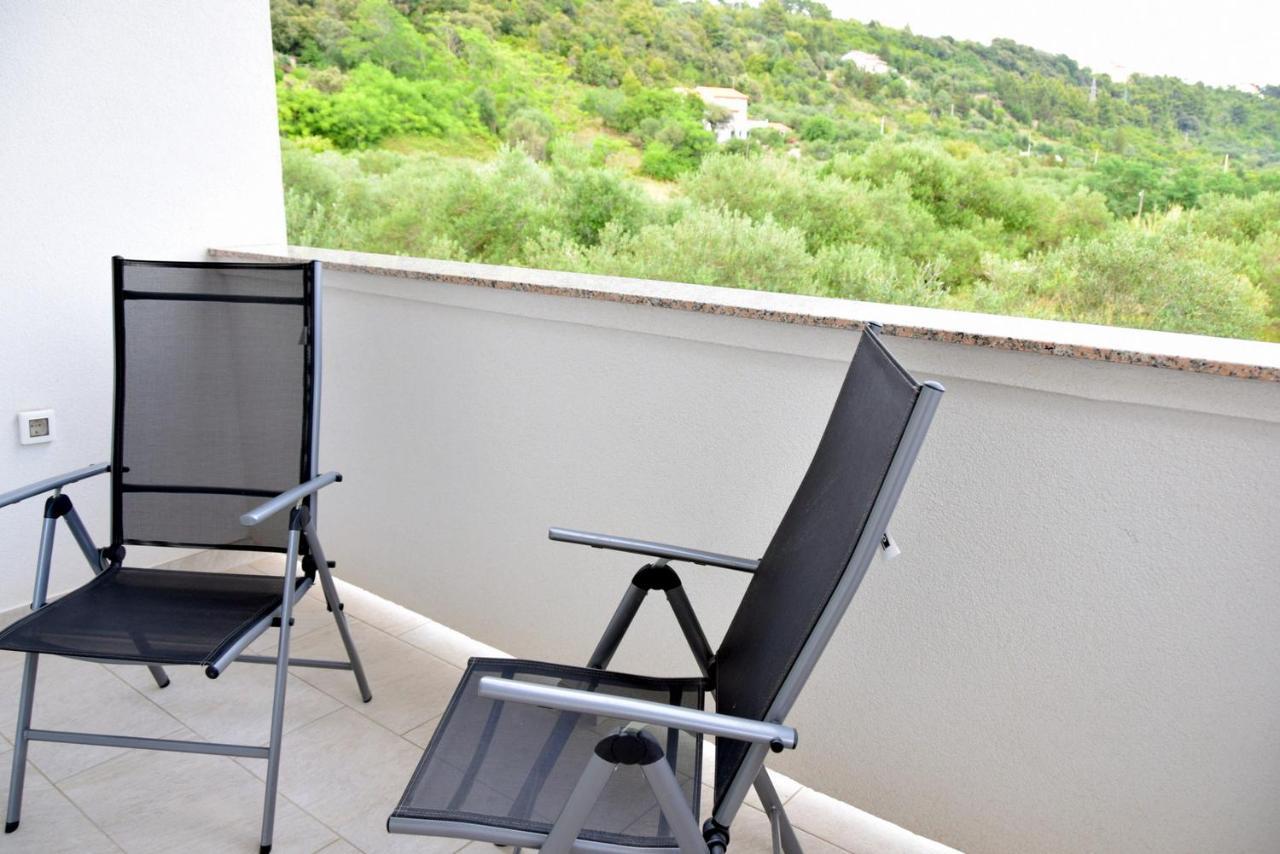 Palit Hills Superior Apartments Bagian luar foto